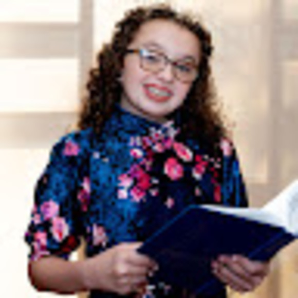 Meet your Posher, Miah - Picture 1 of 1